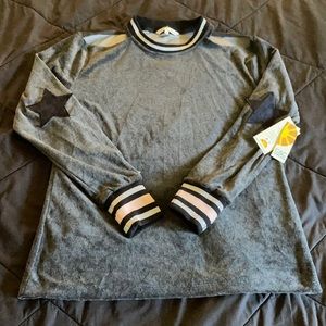 C&C California open shoulder gray sweater with black stars on sleeves